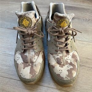 Nike Air 2018 Huarache Desert Camo